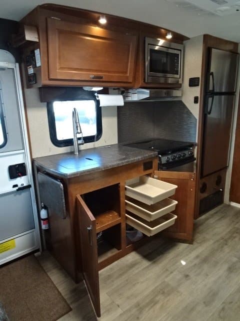 2019 Lance 2019 Lance Lance - thumbnail 9