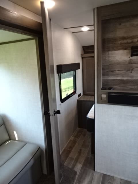 2021 Gulf Stream 2021 Gulf Stream Ameri-Lite - thumbnail 32