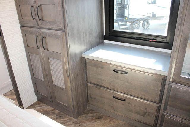 2025 Jayco 2025 Jayco Seneca - thumbnail 43