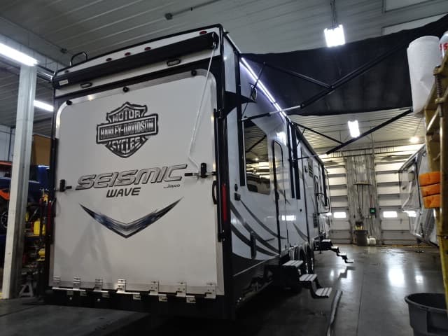 2017 Jayco 2017 Jayco Seismic Wave - thumbnail 7
