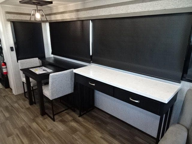 2025 Jayco 2025 Jayco North Point - thumbnail 21