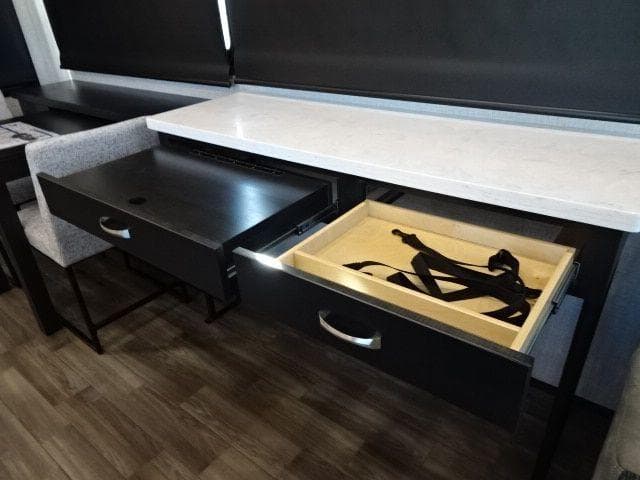 2025 Jayco 2025 Jayco North Point - thumbnail 22