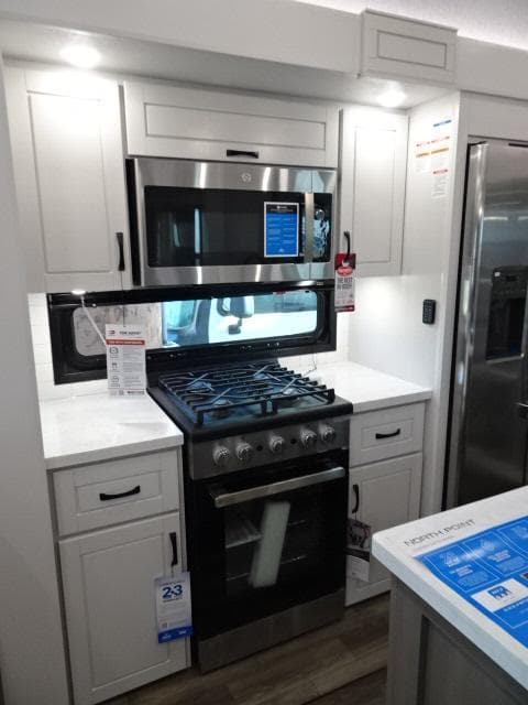 2025 Jayco 2025 Jayco North Point - thumbnail 27