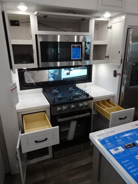 2025 Jayco 2025 Jayco North Point - thumbnail 28