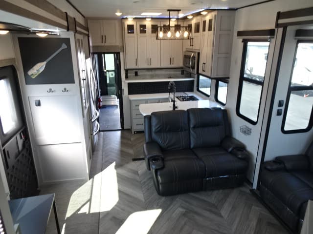 2022 Heartland 2022 Heartland Cyclone - thumbnail 24