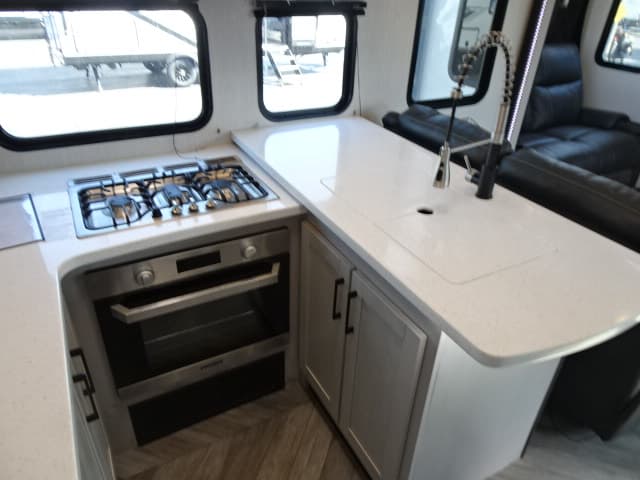 2022 Heartland 2022 Heartland Cyclone - thumbnail 37