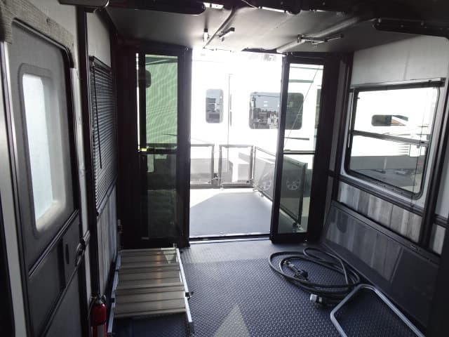 2022 Heartland 2022 Heartland Cyclone - thumbnail 40