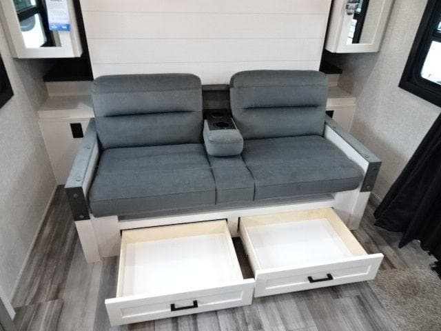 2025 Jayco 2025 Jayco Jay Feather - thumbnail 16