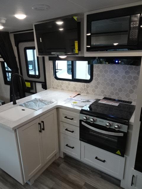 2025 Jayco 2025 Jayco Jay Feather - thumbnail 25