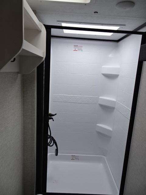 2025 Jayco 2025 Jayco Jay Feather - thumbnail 35