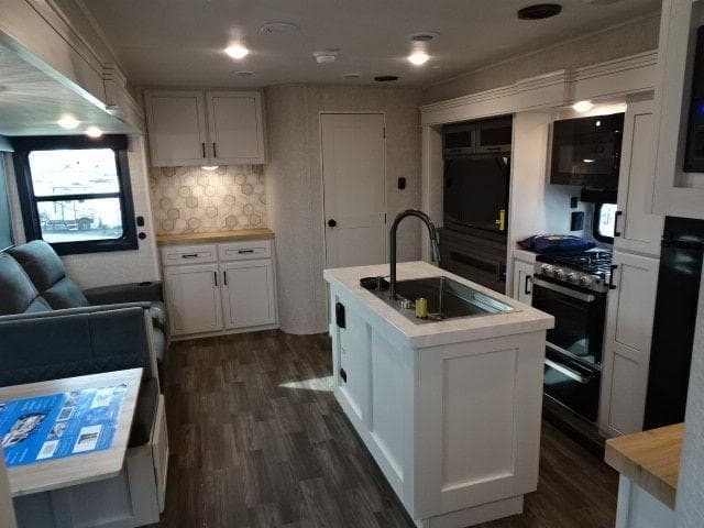 2025 Jayco 2025 Jayco Eagle HT - thumbnail 12