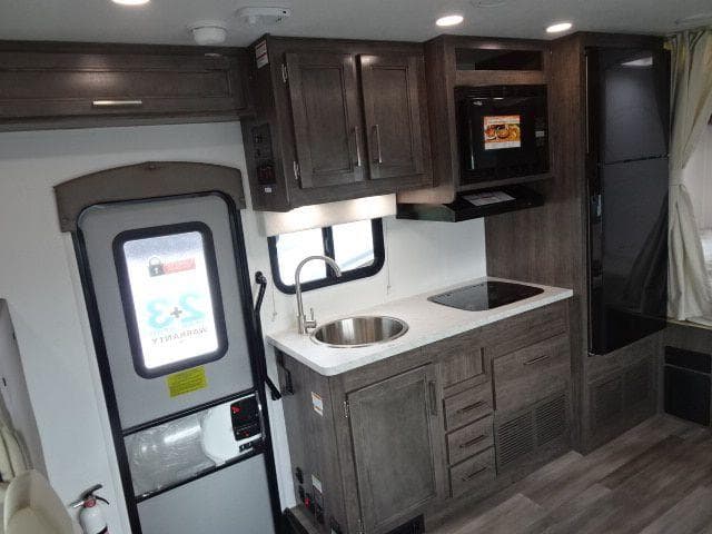 2026 Jayco 2026 Jayco Redhawk Se - thumbnail 18