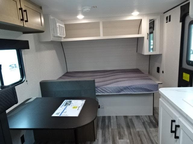 2026 Jayco 2026 Jayco Jay Flight Slx - thumbnail 9