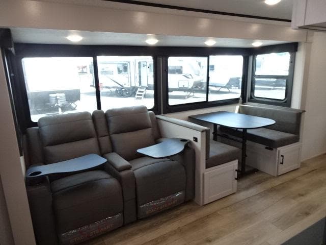 2026 Jayco 2026 Jayco Jay Feather - thumbnail 28