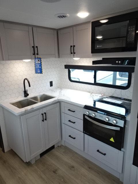 2026 Jayco 2026 Jayco Jay Feather - thumbnail 34