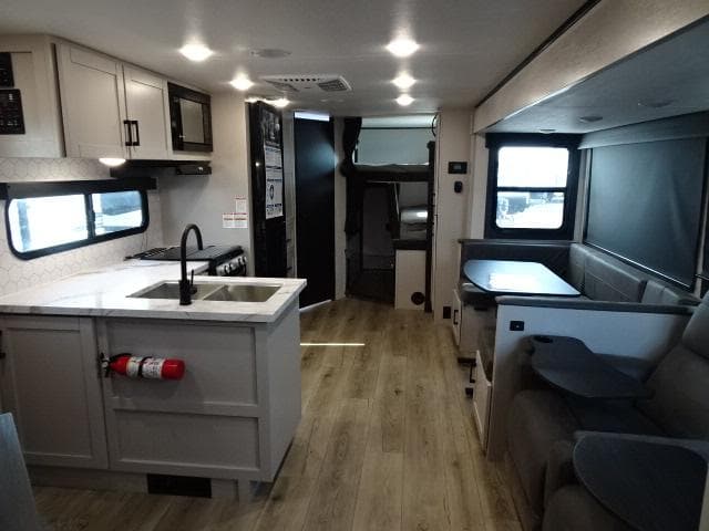 2026 Jayco 2026 Jayco Jay Feather - thumbnail 14