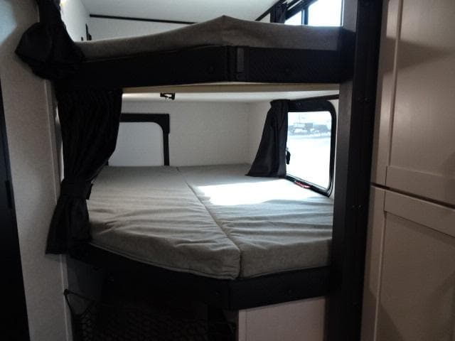 2026 Jayco 2026 Jayco Jay Feather - thumbnail 33