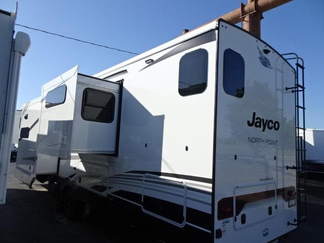 2026 Jayco 2026 Jayco North Point - thumbnail 11
