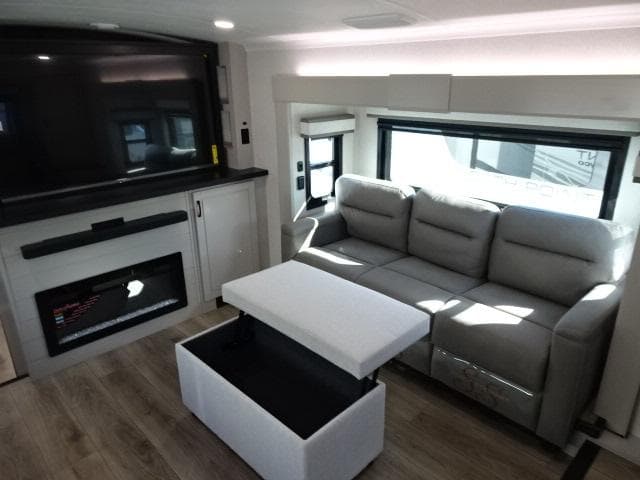 2026 Jayco 2026 Jayco North Point - thumbnail 37