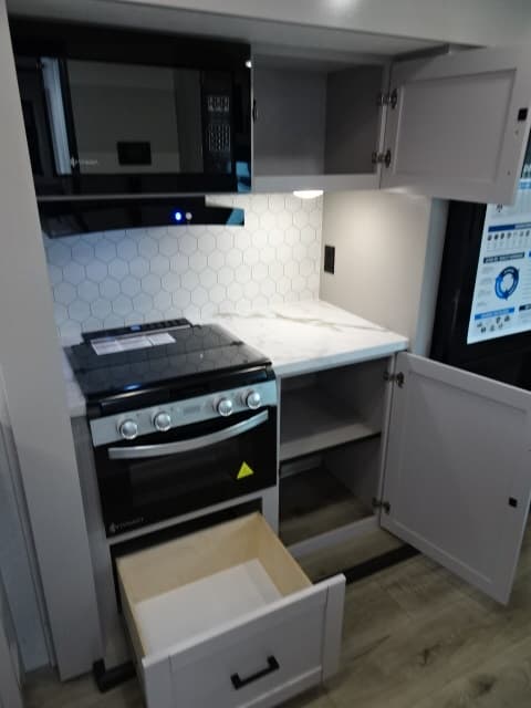 2026 Jayco 2026 Jayco Jay Feather - thumbnail 27