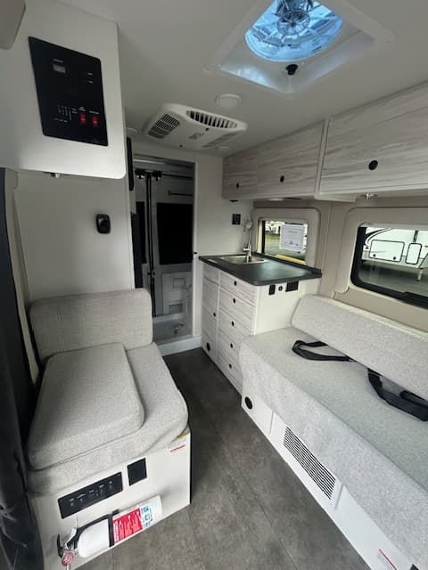 2026 Jayco 2026 Jayco Comet - thumbnail 17