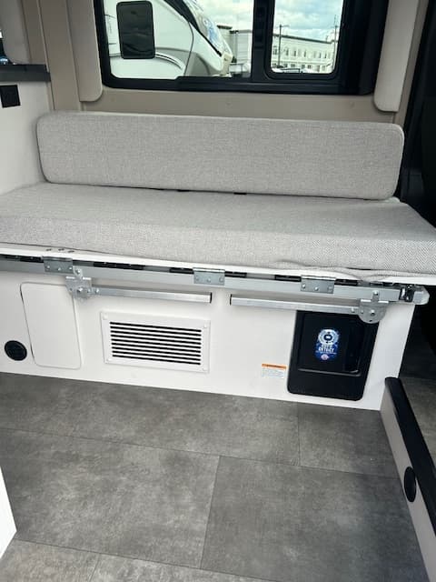 2026 Jayco 2026 Jayco Comet - thumbnail 29