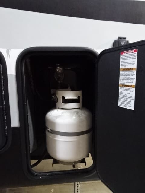 2018 Cherokee 2018 Cherokee Arctic Wolf - thumbnail 5