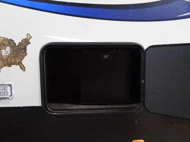 2018 Cherokee 2018 Cherokee Arctic Wolf - thumbnail 7