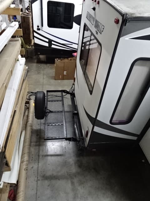 2018 Cherokee 2018 Cherokee Arctic Wolf - thumbnail 10