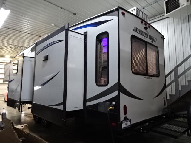 2018 Cherokee 2018 Cherokee Arctic Wolf - thumbnail 12