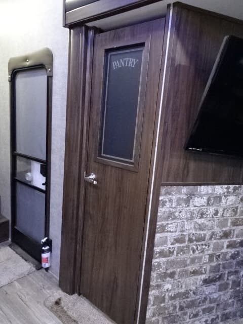 2018 Cherokee 2018 Cherokee Arctic Wolf - thumbnail 18