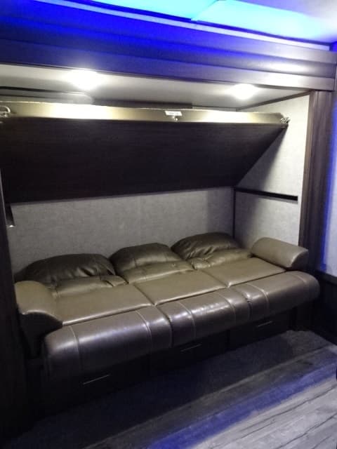 2018 Cherokee 2018 Cherokee Arctic Wolf - thumbnail 40