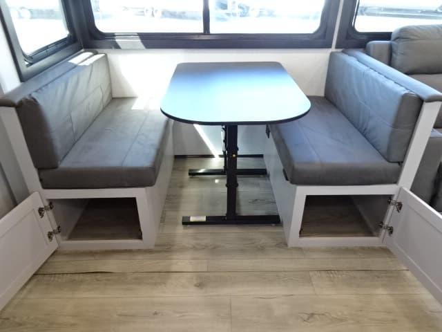 2026 Jayco 2026 Jayco Jay Feather - thumbnail 17