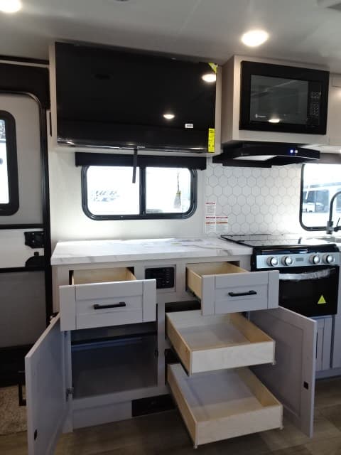 2026 Jayco 2026 Jayco Jay Feather - thumbnail 25