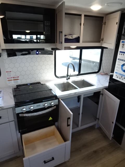 2026 Jayco 2026 Jayco Jay Feather - thumbnail 28