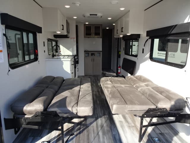 2026 Jayco 2026 Jayco Jay Flight Slx Toy Hauler - thumbnail 12