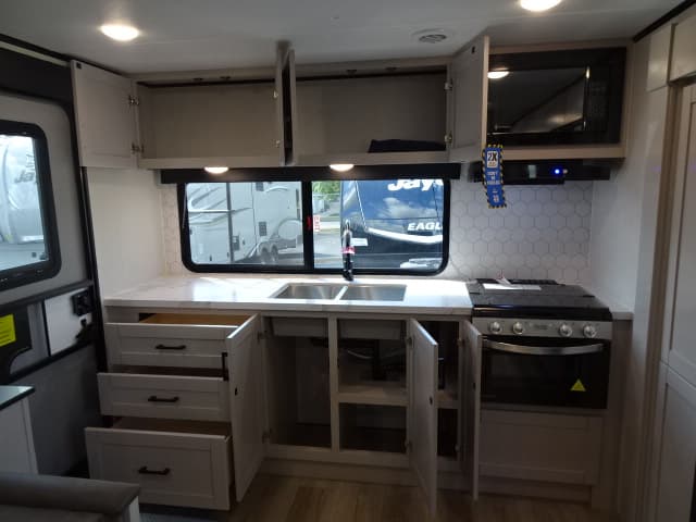 2026 Jayco 2026 Jayco Jay Feather - thumbnail 12