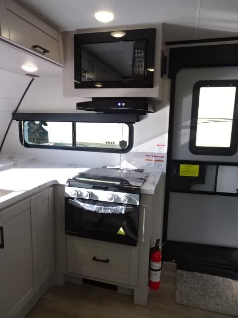 2026 Jayco 2026 Jayco Jay Feather - thumbnail 11