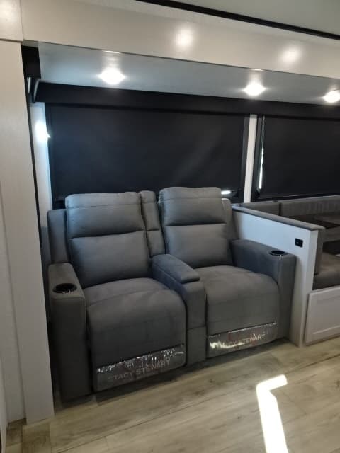 2026 Jayco 2026 Jayco Jay Feather - thumbnail 32