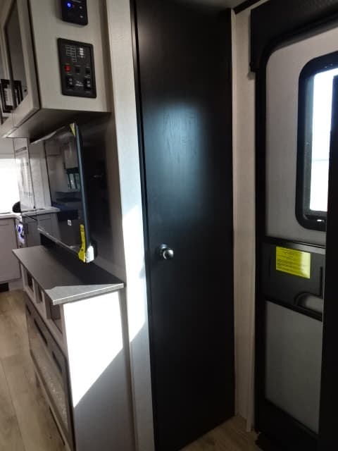 2026 Jayco 2026 Jayco Jay Feather - thumbnail 34