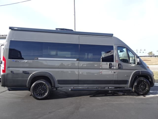 2026 Jayco 2026 Jayco Swift - thumbnail 3