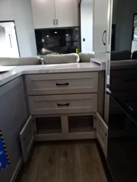 2026 Jayco 2026 Jayco Seismic Toy Hauler - thumbnail 25