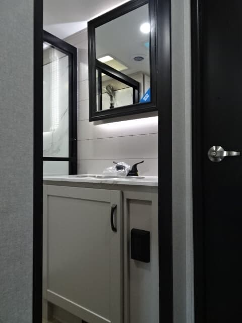 2026 Jayco 2026 Jayco Seismic Toy Hauler - thumbnail 60