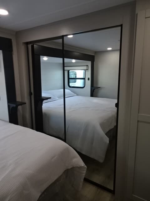 2026 Jayco 2026 Jayco Seismic Toy Hauler - thumbnail 71