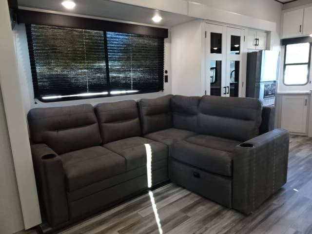 2026 Jayco 2026 Jayco Jay Flight Bungalow - thumbnail 11