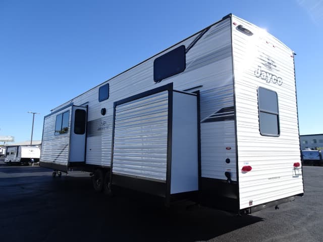 2026 Jayco 2026 Jayco Jay Flight Bungalow - thumbnail 5