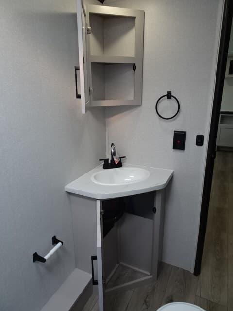 2026 Jayco 2026 Jayco Jay Feather - thumbnail 26