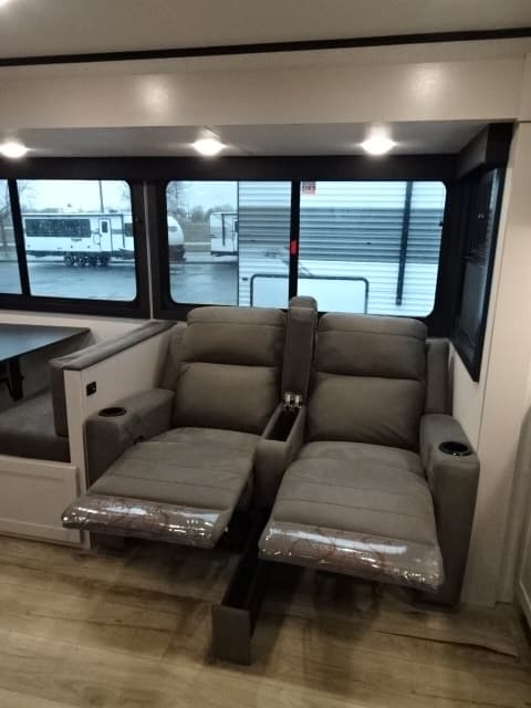 2026 Jayco 2026 Jayco Jay Feather - thumbnail 24