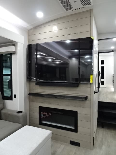 2026 Jayco 2026 Jayco Pinnacle - thumbnail 18