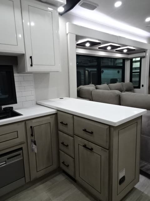 2026 Jayco 2026 Jayco Pinnacle - thumbnail 26